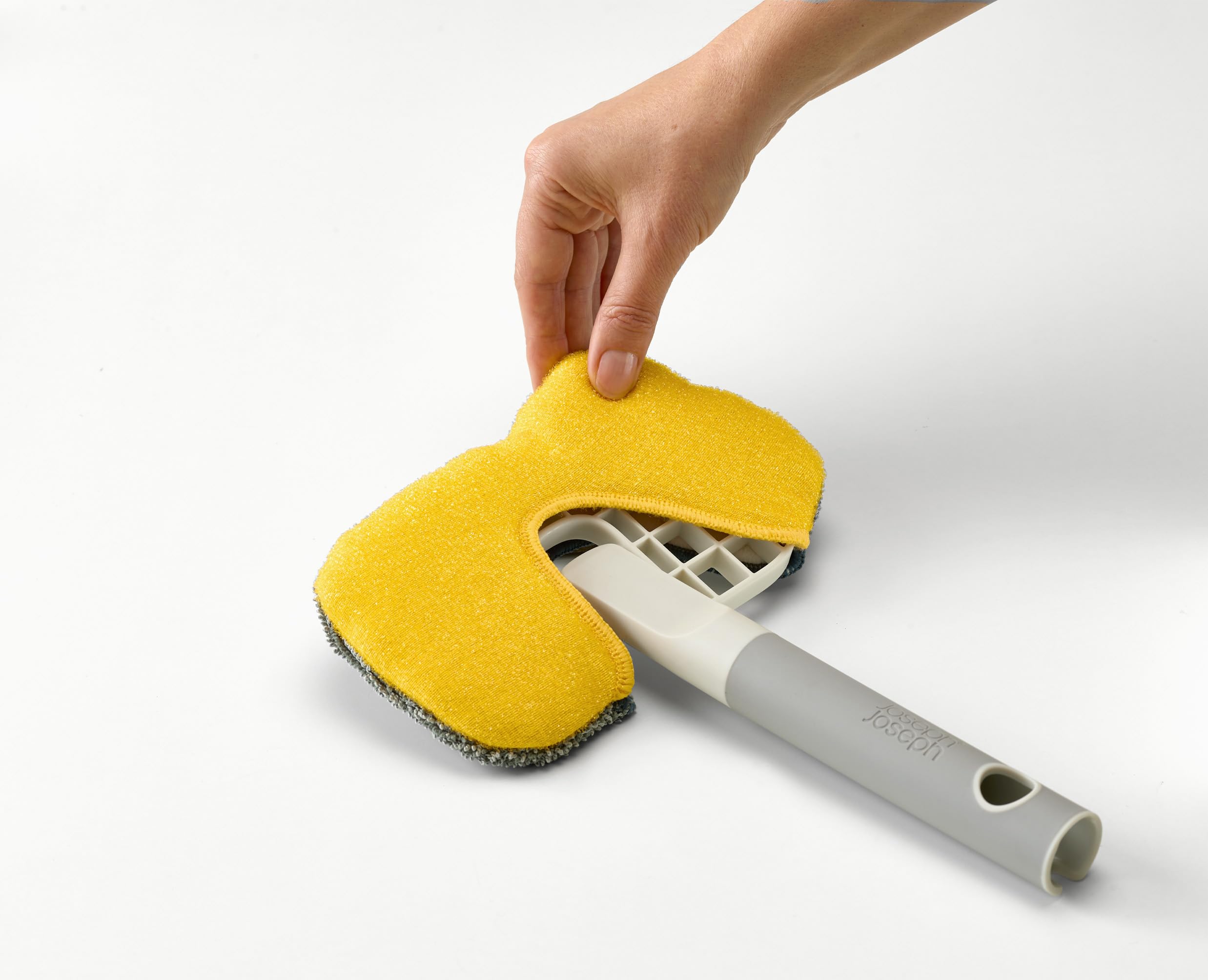 joseph-joseph-cleantech-ct3-pad-di-ricambio-per-spazzola-pulizia-bagno-microfibr image 4