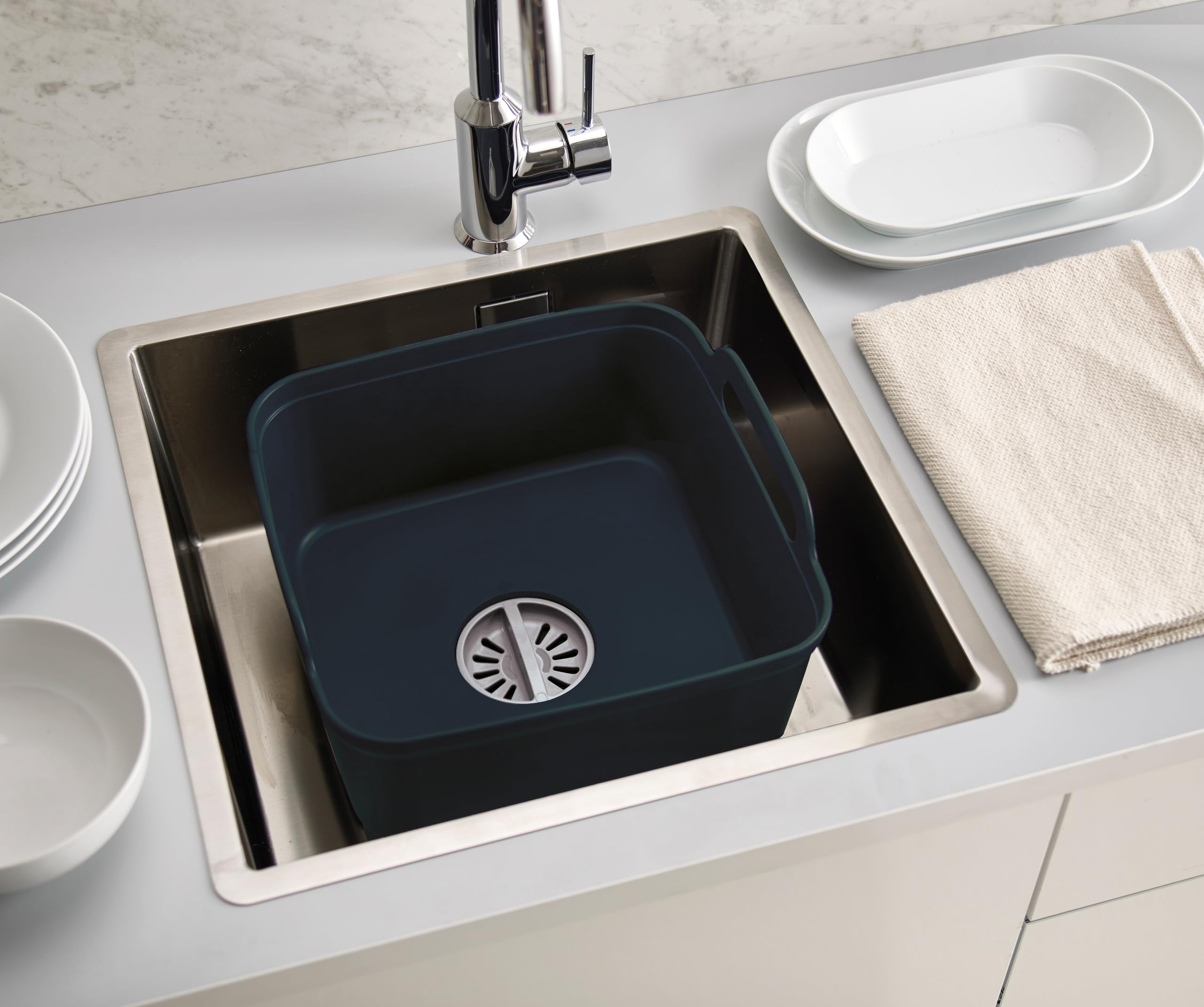 joseph-joseph-wash-drain-bacinella-per-lavare-i-piatti-9-litri-con-maniglie-e-ta image 2