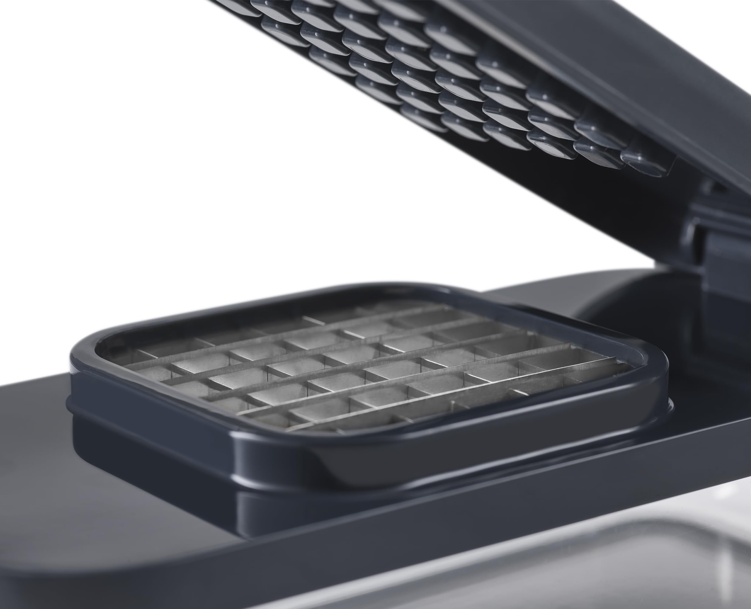 joseph-joseph-multi-prep-compact-mandolina-4-in-1-con-contenitore-affetta-grattu image 2