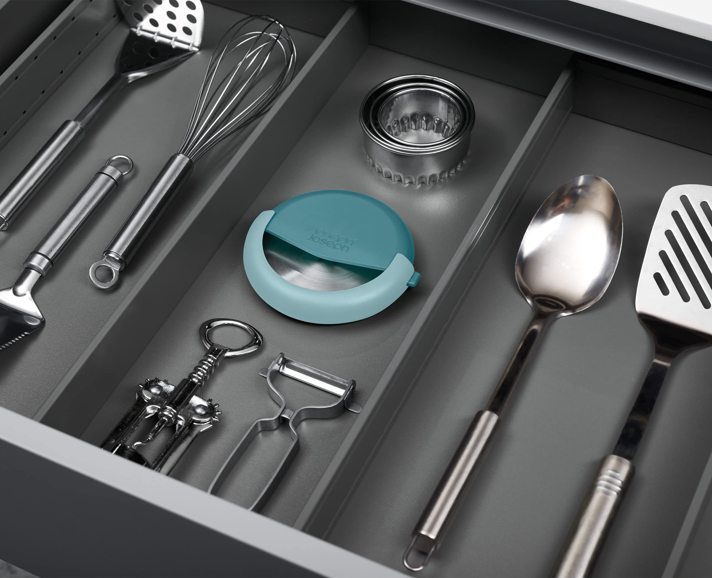 joseph-joseph-duo-rotella-tagliapizza-con-lama-in-acciaio-inox-removibile-e-copr image 6